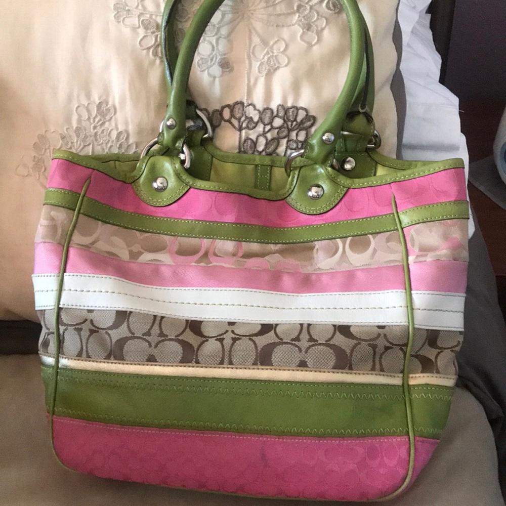 Spring time purse - Picture 2 of 2
